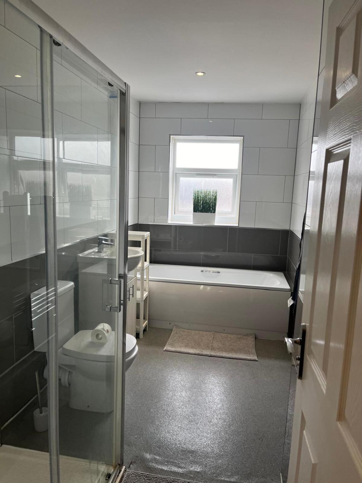 Short Term Lets From £15 Per Person Per Night Lejlighed Bristol Eksteriør billede